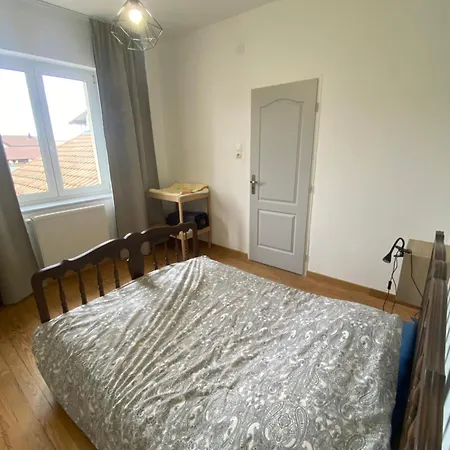 Maison Entiere Village Paisible Сasa de vacaciones