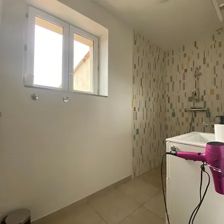 Maison Entiere Village Paisible Holiday home *