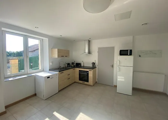 Feriehus Maison Entiere Village Paisible *